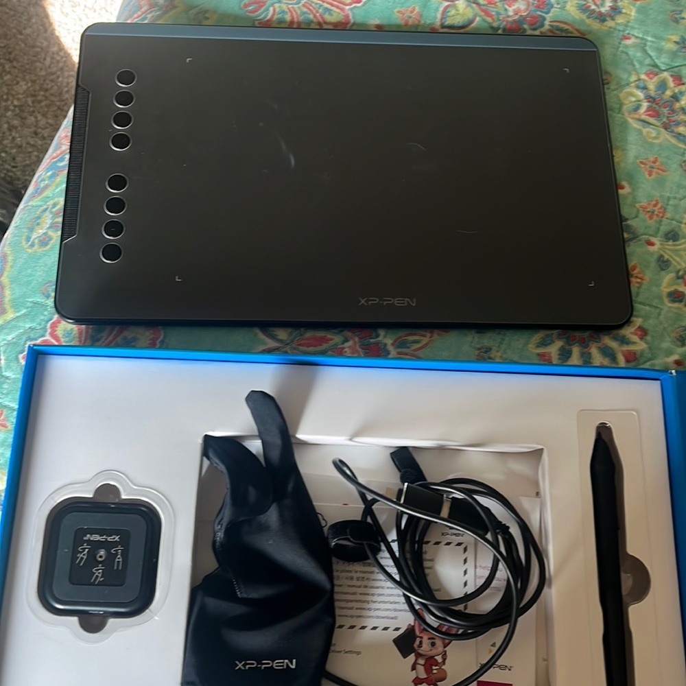 XPPen Deco 01 V2 Drawing Tablet